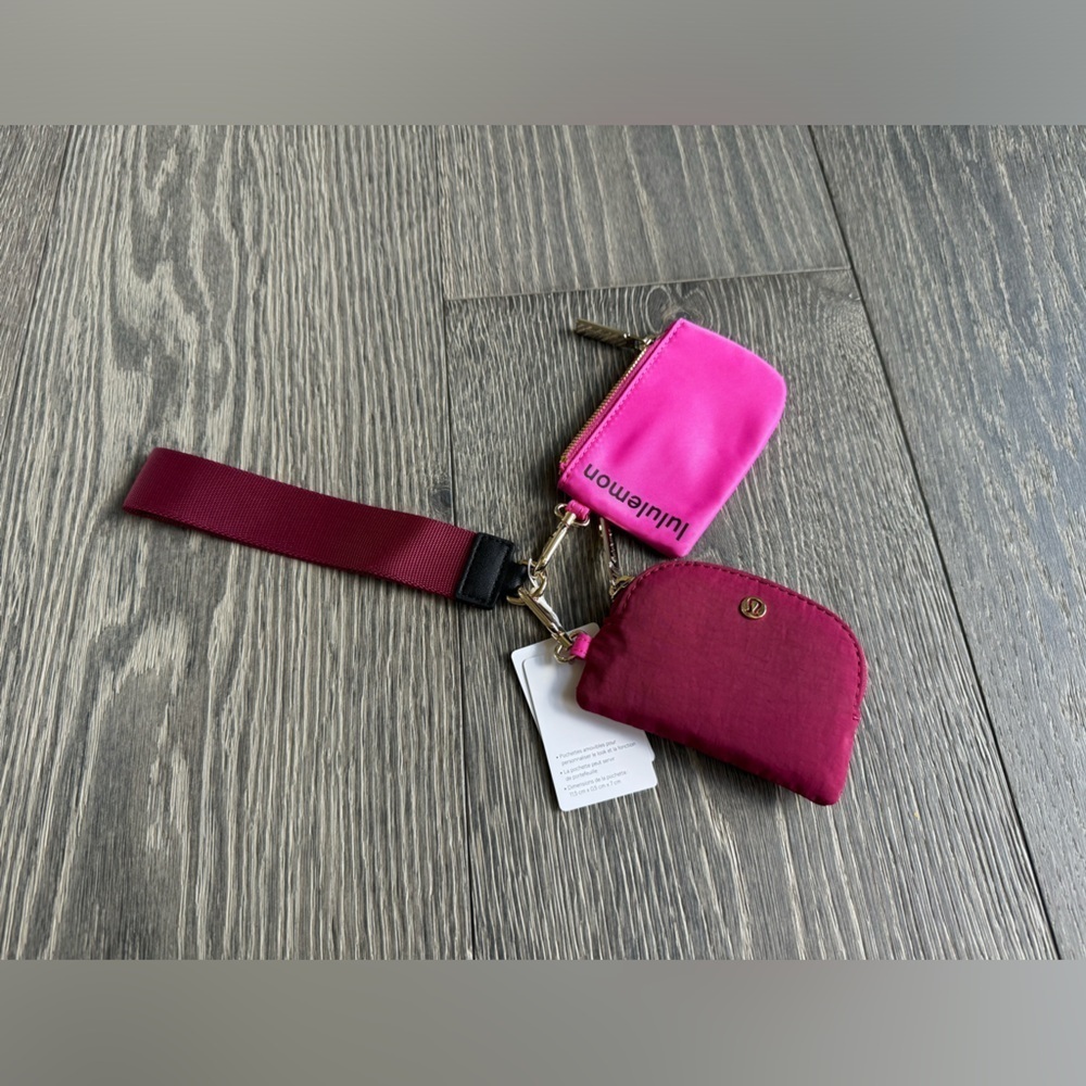 Lululemon Dual Pouch Wristlet in Sonic Pink / Pomegranate / Black